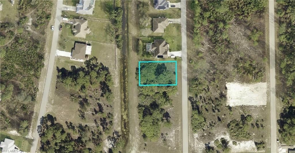 526 Beach AVE S, LEHIGH ACRES, FL 33974 — exterior