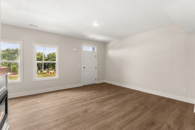 907 Percheron Lane, Norwalk, IA 50211
