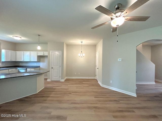 105 Crab Claw Spit Lane, Jacksonville, NC 28546