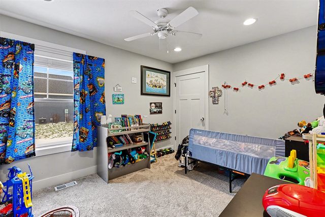 6780 W Bryant Road, Ludington, MI 49431