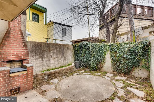 2217 FLEET ST, Baltimore, MD 21231