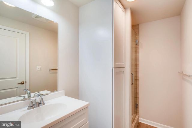2217 FLEET ST, Baltimore, MD 21231