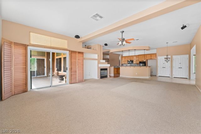 7091 Whistler Ridge Avenue, Las Vegas, NV 89110