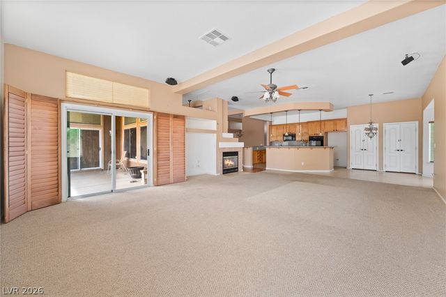 7091 Whistler Ridge Avenue, Las Vegas, NV 89110