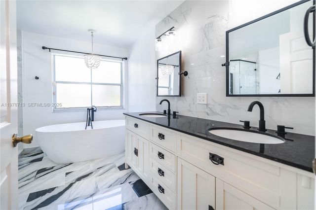 13781 N Garden Cove Cir 0, Davie, FL 33325