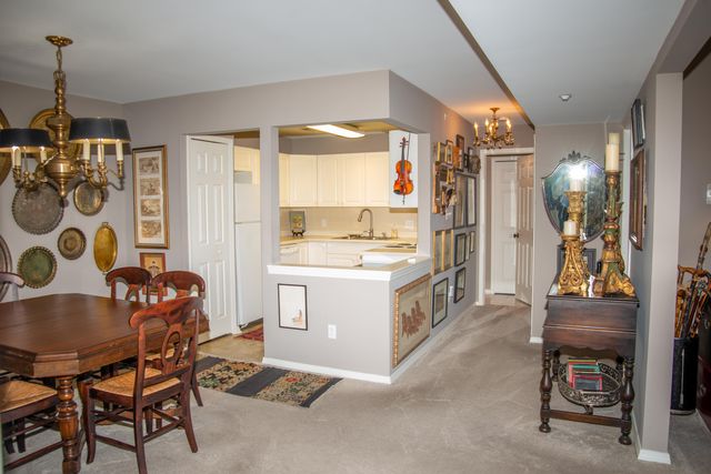 406 Sturdy Road A-12, Valparaiso, IN 46383