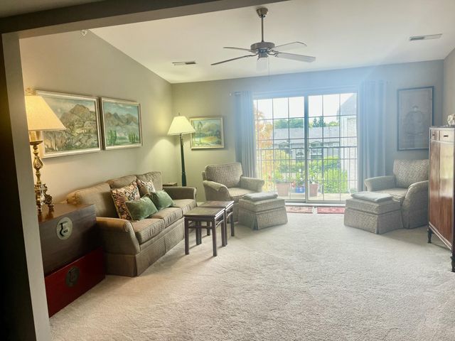 406 Sturdy Road A-12, Valparaiso, IN 46383