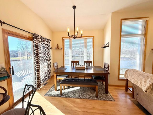 325 S Chippers Ct, Andover, KS 67002