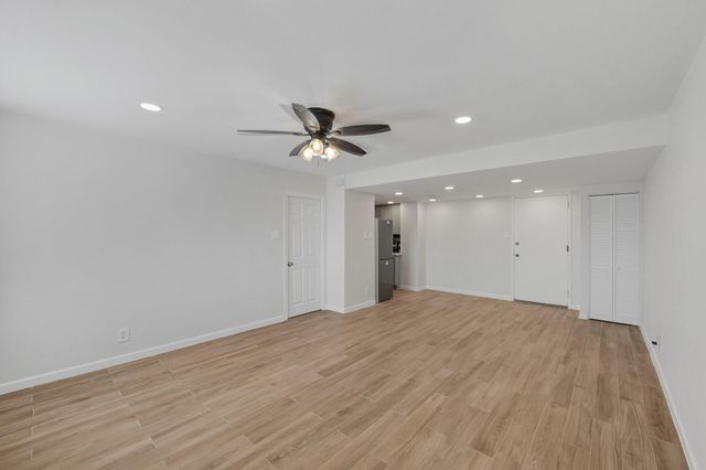 7520 Hornwood Drive 704, Houston, TX 77036