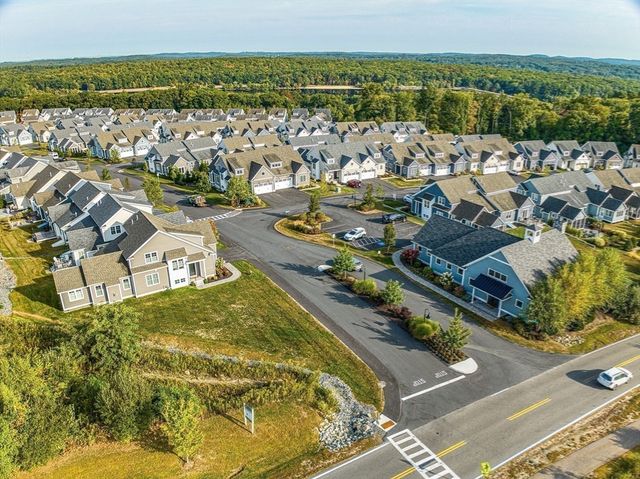 14 Waterville Lane 14, Hopkinton, MA 01748