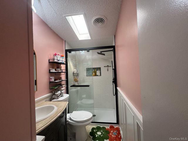 146 Parkway Trailer CT., Pomona, NY 10970