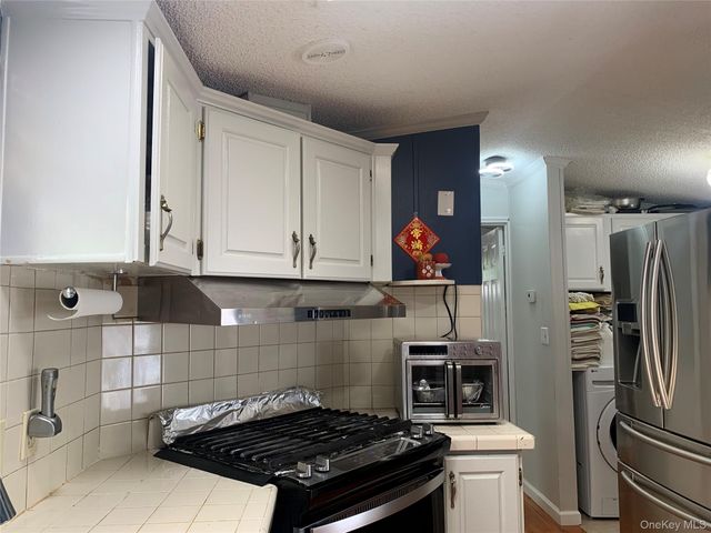 146 Parkway Trailer CT., Pomona, NY 10970