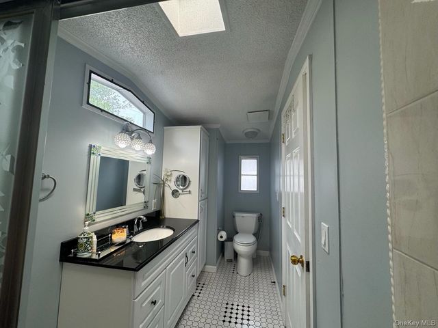 146 Parkway Trailer CT., Pomona, NY 10970