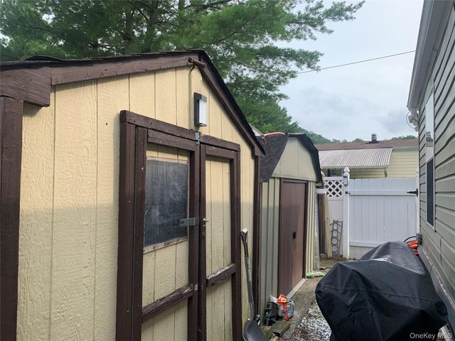 146 Parkway Trailer CT., Pomona, NY 10970