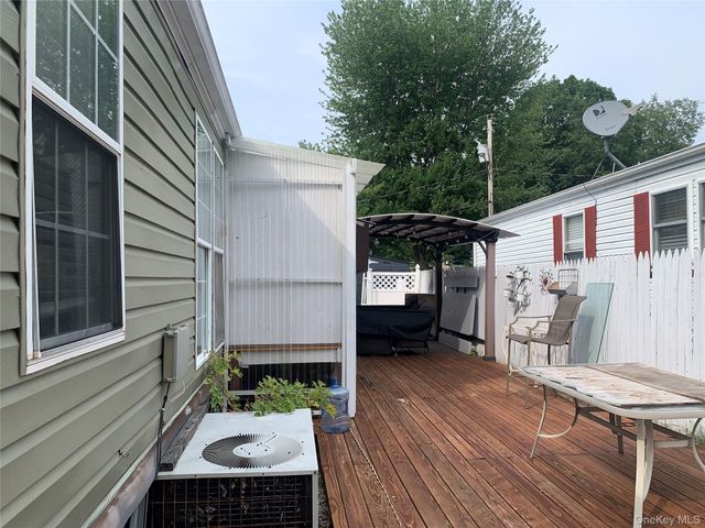 146 Parkway Trailer CT., Pomona, NY 10970