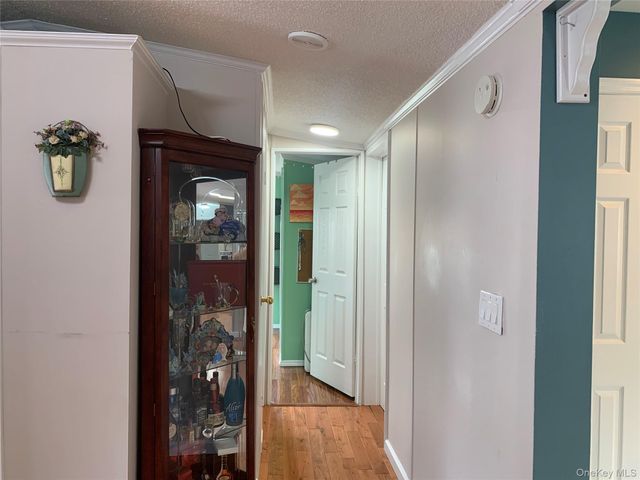 146 Parkway Trailer CT., Pomona, NY 10970