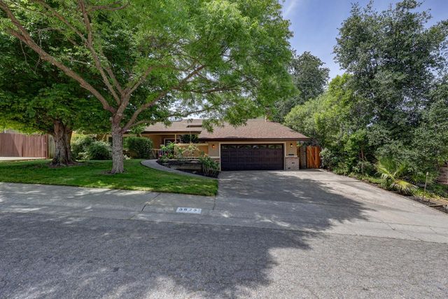 5825 Oak Garden Ct, Orangevale, CA 95662