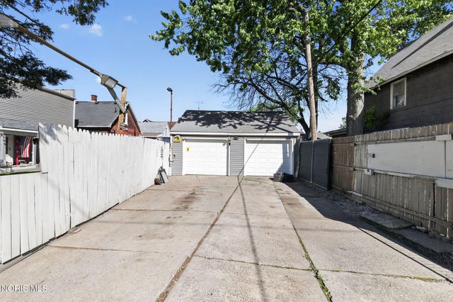 325 Whittemore Street, Toledo, OH 43605