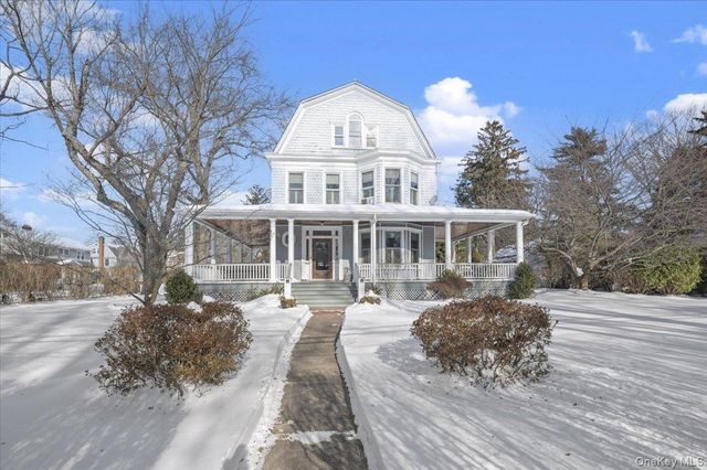 102 Sea Cliff Avenue, Sea Cliff, NY 11579