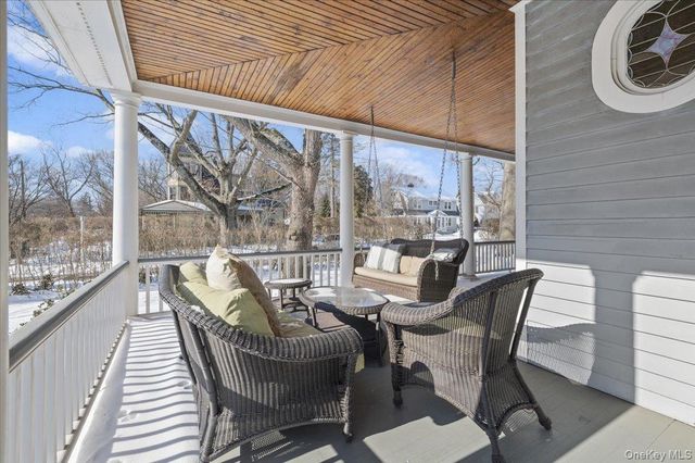 102 Sea Cliff Avenue, Sea Cliff, NY 11579