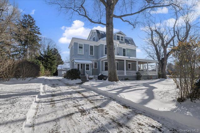 102 Sea Cliff Avenue, Sea Cliff, NY 11579