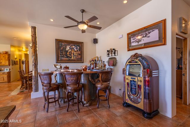 21675 W DATE CREEK Road, Wickenburg, AZ 85390