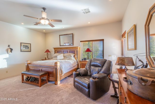 21675 W DATE CREEK Road, Wickenburg, AZ 85390