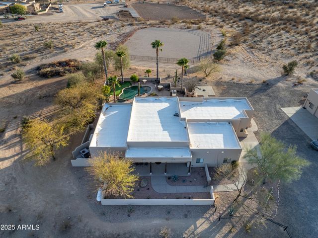 21675 W DATE CREEK Road, Wickenburg, AZ 85390