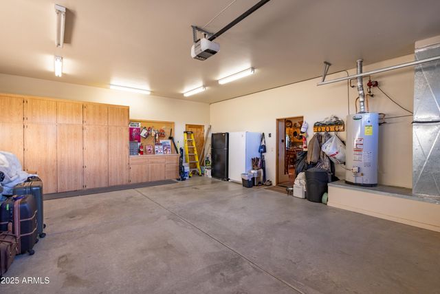 21675 W DATE CREEK Road, Wickenburg, AZ 85390