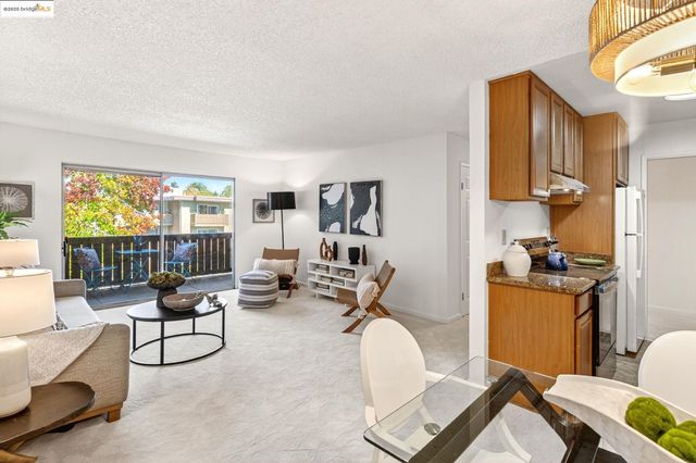 1311 Webster St E316, Alameda, CA 94501