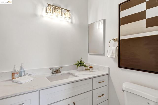 1311 Webster St E316, Alameda, CA 94501