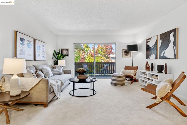 1311 Webster St E316, Alameda, CA 94501