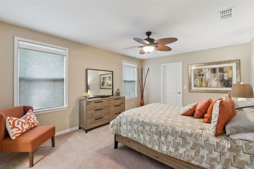 Image 35 of property listing at 540 BELLFLOWER WAY, Clermont, FL 34715