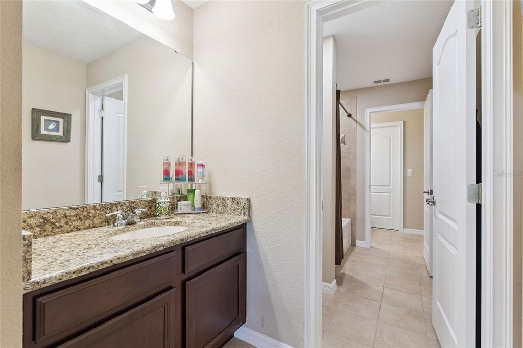 Image 39 of property listing at 540 BELLFLOWER WAY, Clermont, FL 34715