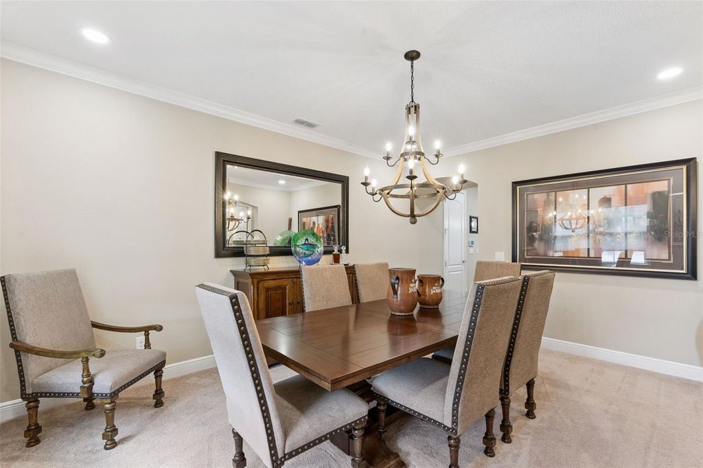 Image 9 of property listing at 540 BELLFLOWER WAY, Clermont, FL 34715