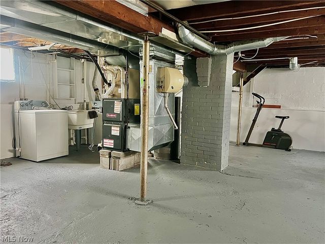 67 Forbes Road, Bedford, OH 44146