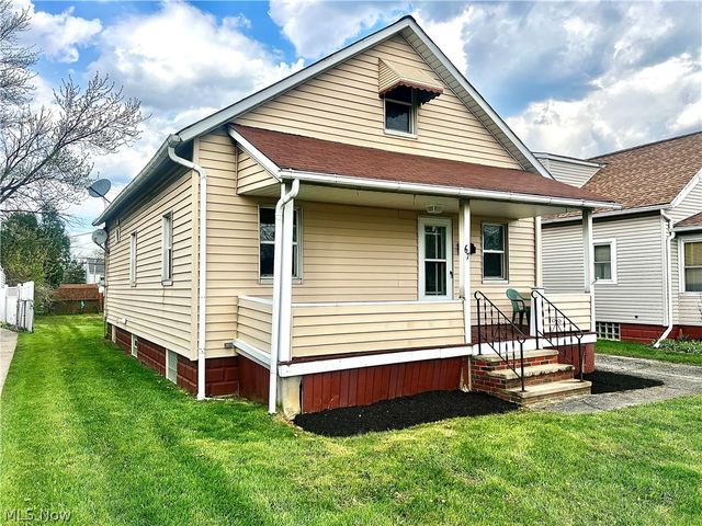 67 Forbes Road, Bedford, OH 44146