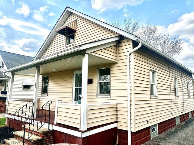 67 Forbes Road, Bedford, OH 44146