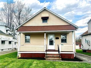 67 Forbes Road, Bedford, OH 44146