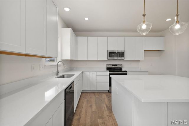 223 Windmill View Drive, O'fallon, MO 63385