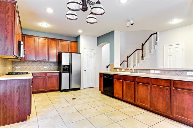 423 Rainforest Court, Murphy, TX 75094