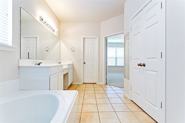 423 Rainforest Court, Murphy, TX 75094