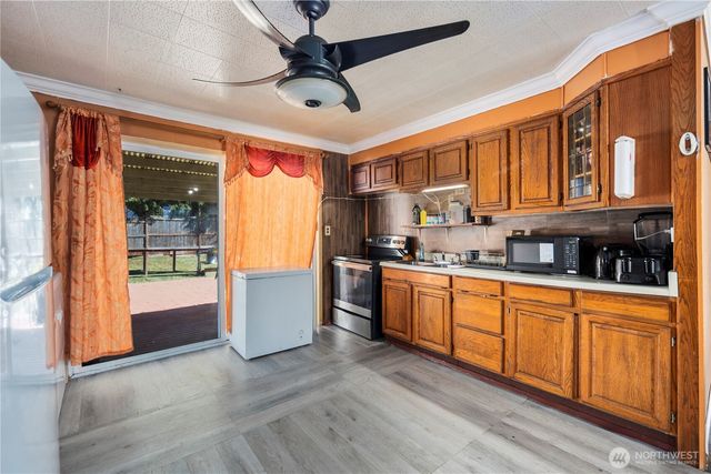 3206 S 221st Street, Seatac, WA 98198