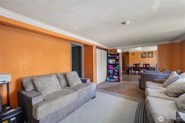 3206 S 221st Street, Seatac, WA 98198