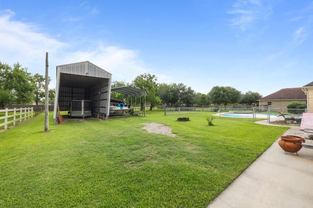 3514 Avenue D, Santa Fe, TX 77510
