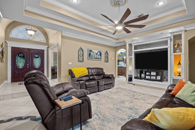 3514 Avenue D, Santa Fe, TX 77510