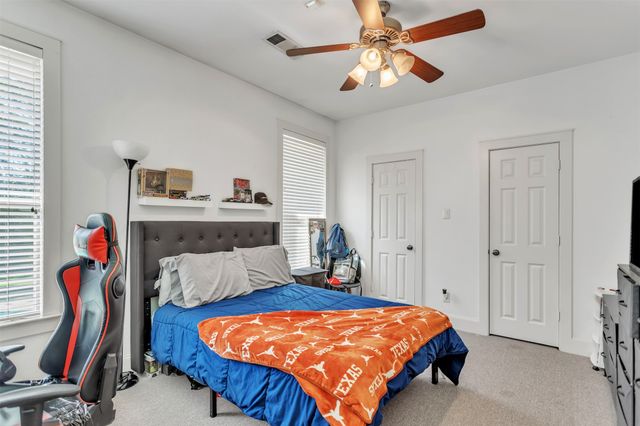 218 New Market Road, Mesquite, TX 75149