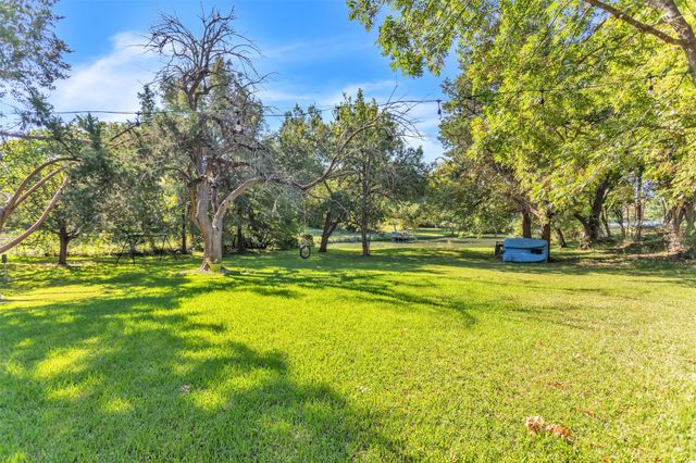 218 New Market Road, Mesquite, TX 75149
