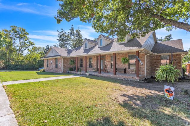 218 New Market Road, Mesquite, TX 75149