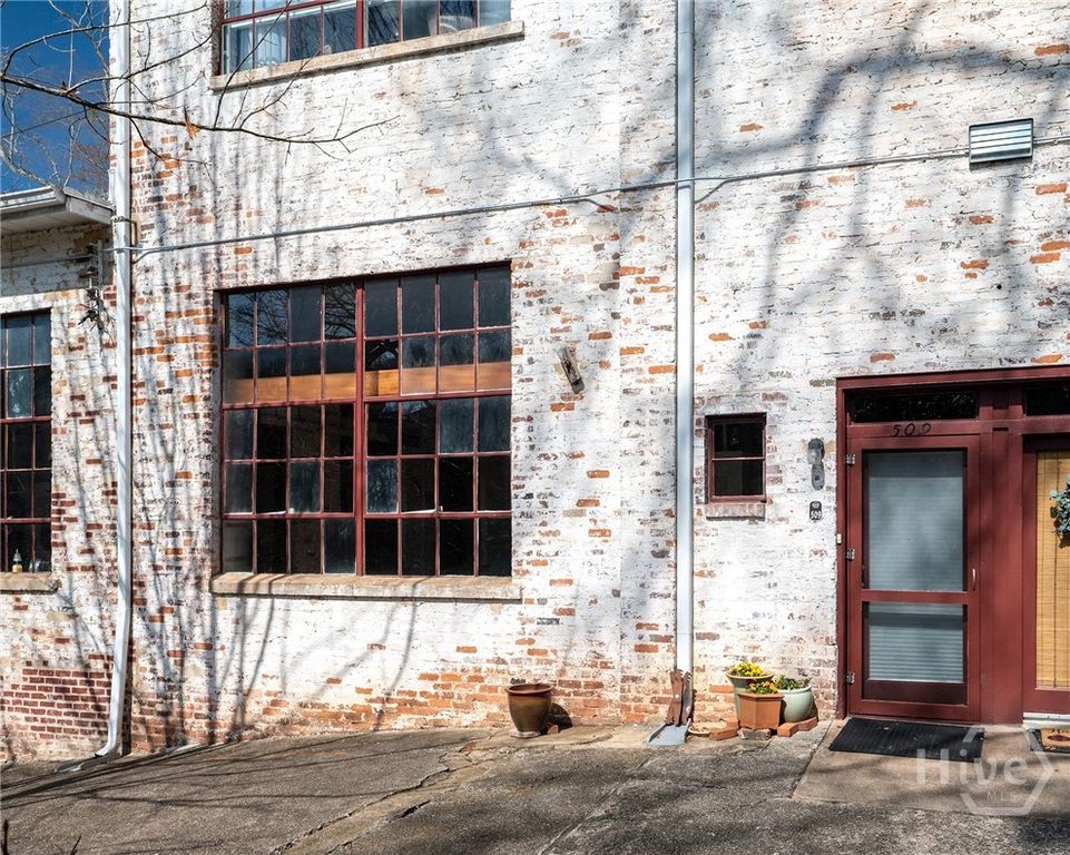 585 White Circle 509, Athens, GA 30605